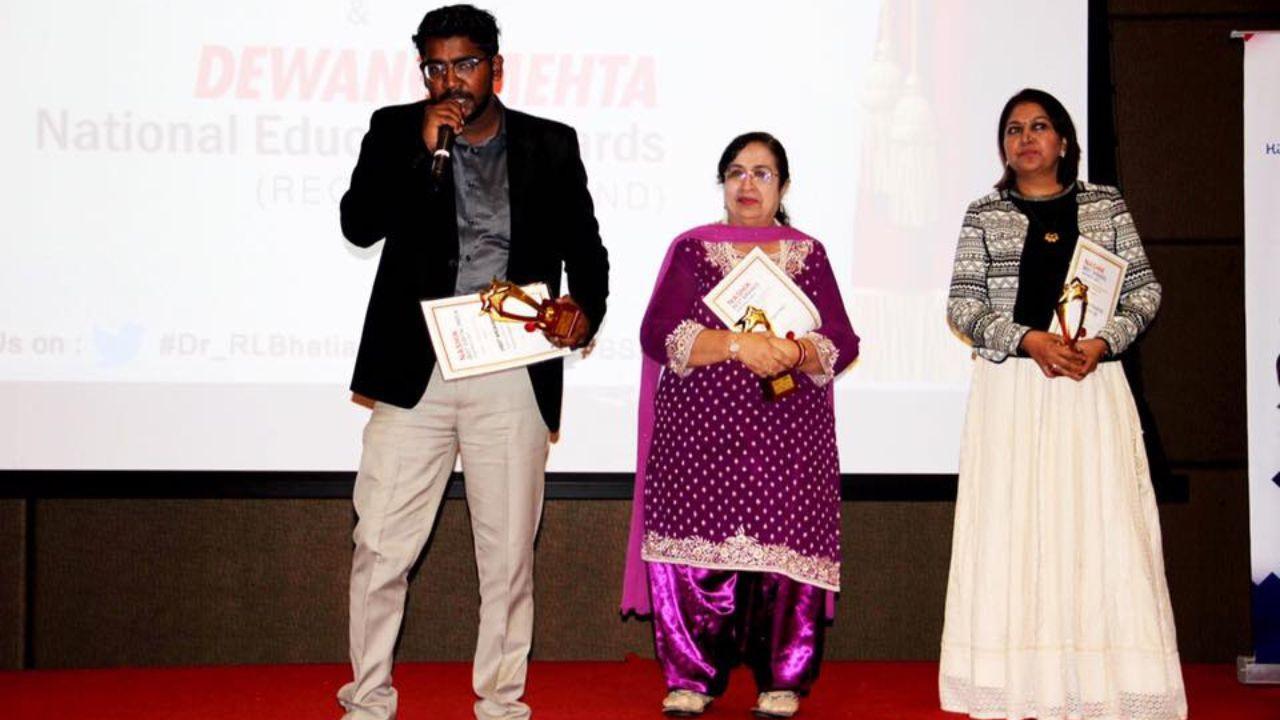 award 3